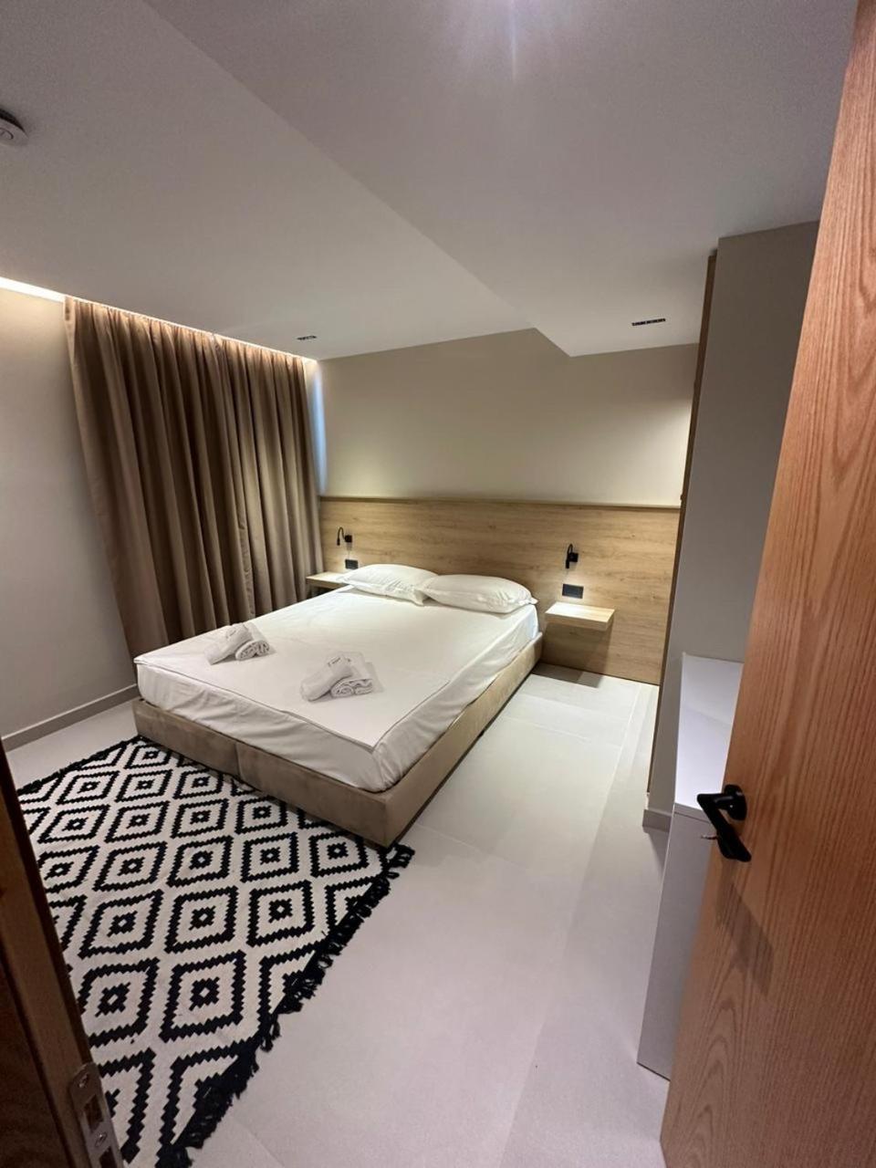 Calma Boutique Hotel Vlorë 외부 사진